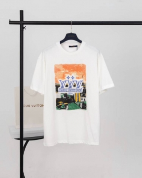 2026 ルイヴィトン 夏新着 無地 クルーネック半袖Tシャツ 洗濯耐久性抜群 上質仕立て ブランド コピー