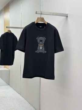2026 フェンデイ 夏新着 刺繍ジャカード クルーネック半袖Tシャツ きめ細かく柔らかな肌触り ブランド コピー