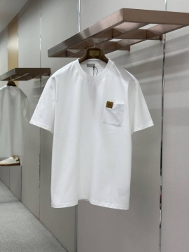 2026 ディオール 夏新着 レザーロゴ クルーネック半袖Tシャツ シンプル合わせやすい ブランド コピー