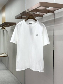 2026 ディオール 夏おすすめ ロゴ高番手 クルーネック半袖Tシャツ きめ細かく柔らかな肌触り ブランド コピー