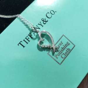 ネックレス 春夏アイテムから新たに登場 人気のブランドのアイテム2020 ティファニー TiffanyCo