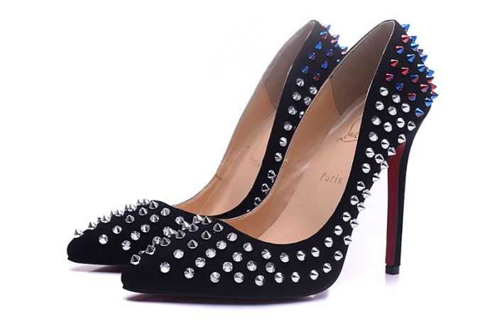 大特価　Christian Louboutinクリスチャンルブタン 爽やかさをプラスするハイヒールシューズ