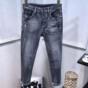 FENDIデニムパンツ サイズ着こなし 激安2020春夏フェンデイ スーパーコピ...