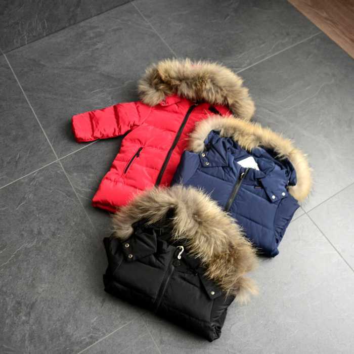 極上の着心地 2020秋冬 モンクレールMONCLER ダウンジャケット 防風性に優れ