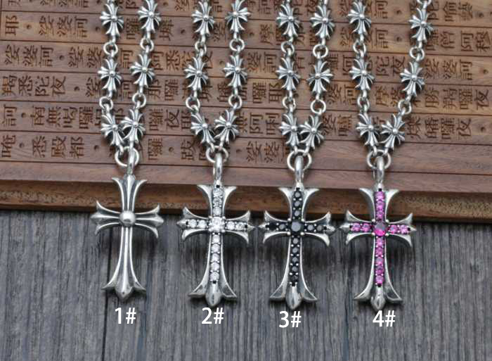 ランキング商品 クロムハーツ CHROME HEARTS シルバー925大人かわいいデザイン ネックレス 4色可選