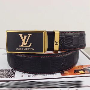 ルイ ヴィトン コピーLOUIS VUITTONメンズレザーベルトカジュアルビジネスベルトおしゃれ全2色数量限定格安
