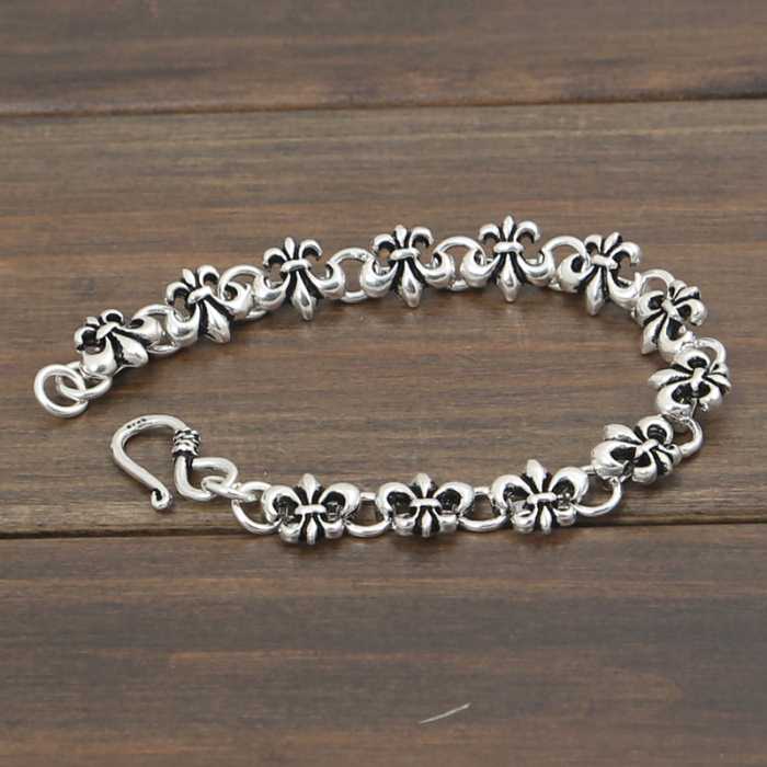 今からの季節にピッタリ 2020 クロムハーツ CHROME HEARTS シルバー925 ブレスレット
