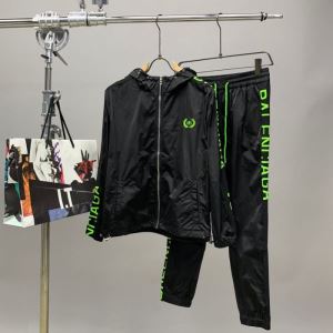 2020春新作 上下セット バレンシアガファッションに合わせ BALENCIAGA限定アイテム特集