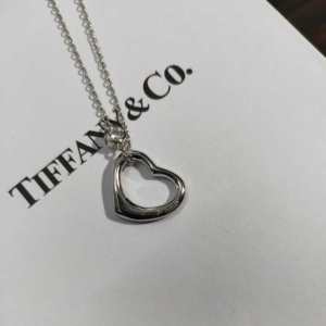爆発的人気オシャレ度がアップ 2020年春夏ファッションに最も ティファニー TiffanyCo ネックレス