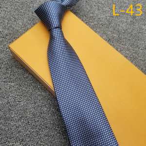 ネクタイ ファッション上級者向け ルイ ヴィトン2020トレンドファッション新品 LOUIS VUITTON 2色可選