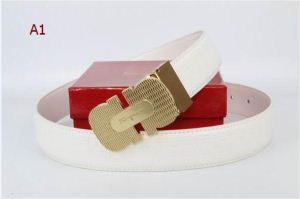 多色可選 FERRAGAMO サルヴァトーレフェラガモ 目前の注目ブランド ベルト 人目を引く存在感