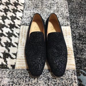 クリスチャンルブタン Christian Louboutin ファッションの最先端カジュアルシューズ