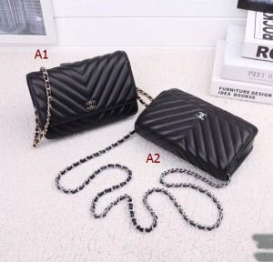 優雅さに溢れるCHANELシャネルコピー上質な質感レディースショルダーバッグ