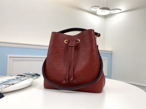 お値段もお求めやすい LOUIS VUITTON 20新作です レディースバッグ ルイ ヴィトン 最新の入荷商品