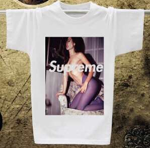 完売品　2020 今季セール　 SUPREME シュプリーム　 半袖Tシャツ