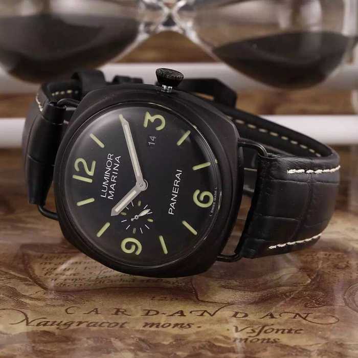 スタイルアップ効果 2020 パネライ PANERAI 3針クロノグラフ 日付表示 腕時計