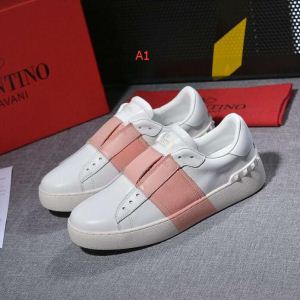 上品でファッション 男女兼用 超激安価格 3色可選 カジュアルシューズ VALENTINO ヴァレンティノ