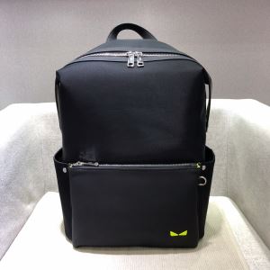 オススメのアイテムを見逃すな リュック １点限りVIPセール フェンディ FENDI 2020モデル