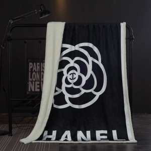 2020年の夏のマスト シャネル CHANEL 実用性や美観性も備える ブランケット 保温性に富んている