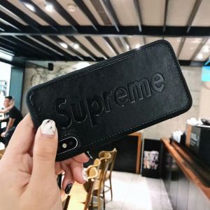 秋冬超人気の最新作 超定番人気 SUPREME シュプリーム iphoneXSMAX ケース カバー 4色可選
