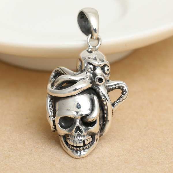 肌触りのいい 2020 クロムハーツ CHROME HEARTS シルバー925 ペンダントトップ