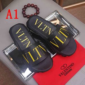 2色可選 ヴァレンティノ優しげ人気アイテム VALENTINO 素敵カジュアル春夏新品 サンダル 2020春夏のトレンド新商品