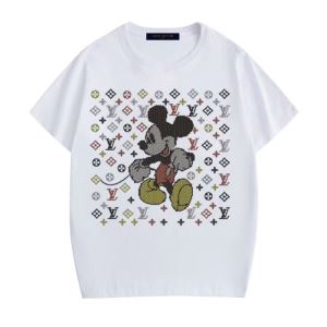 4色可選 ルイ ヴィトン人気の高いブランド LOUIS VUITTON 半袖Tシャツ 普段使いにも最適なアイテム