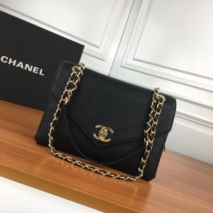 レディースバッグ 2色可選 春夏コレクション新品 シャネル CHANEL 普段見ないデザインばかり