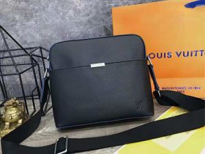 今年っぽくNEWファッションショルダーバッグ 超お買い得 ルイ ヴィトン LOUIS VUITTON