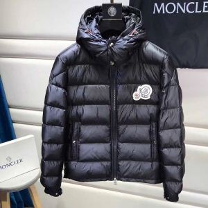海外限定評価いい MONCLER モンクレール ダウンジャケット 新作コレクションが登場 人気ブランド新作