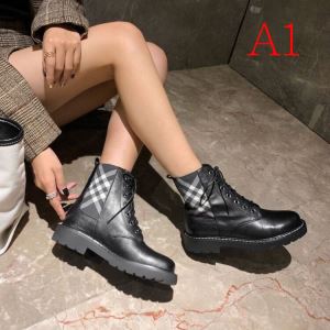 2色可選 レザーブーツ 20202020秋冬のファッション バーバリー今季トレンド新作はこれ BURBERRY 秋冬に大注目のカラー