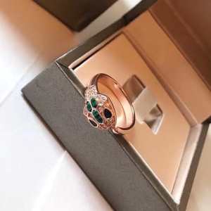 ブルガリVIP価格SALE BVLGARI エレガントな雰囲気 リング指輪 おしゃれな人が持っている