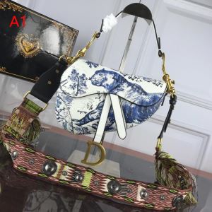 お洒落トレンド人気 ディオール DIOR ハンドバッグ 2色可選 《2020年》今、注目のストリート