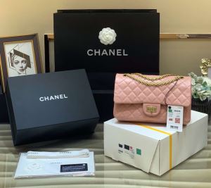 シャネルシンプルなファッション 2色可選 CHANEL スタイルアップ レディースバッグ 2020モデル