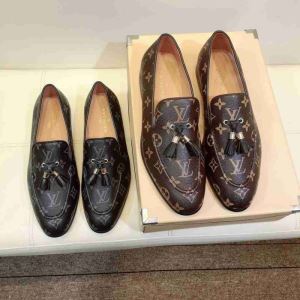 ルイ ヴィトン LOUIS VUITTON オシャレな印象に ビジネスシューズ 2020春夏人気トレンドアイテム 2色可選 オシャレ上級者に