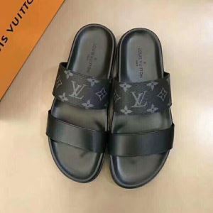 最も目立ったブランド新品 ルイ ヴィトン 2020春夏トレンドアイテム LOUIS VUITTON 最近のトレンドアイテム サンダル