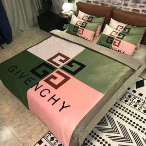 寝具4点セット今シーズン注目のアイテム ジバンシー GIVENCHY 2020トレンド秋冬おすすめ安い