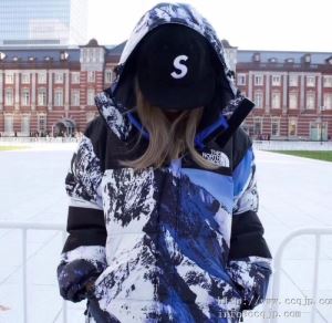 極上の着心地 2020秋冬季超人気SUPREMEスタイリッシュ シュプリーム ダウンジャケット