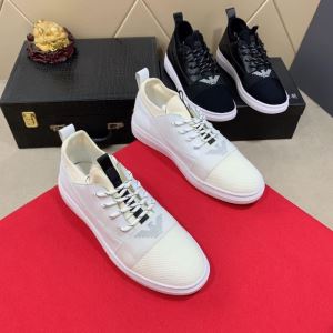 春夏のトレンドアイテム 【2020春夏】最新コレクション アルマーニ ARMANI カジュアルシューズ 2色可選