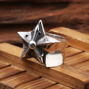 セール中 2020春夏新作 クロムハーツ CHROME HEARTS 指輪