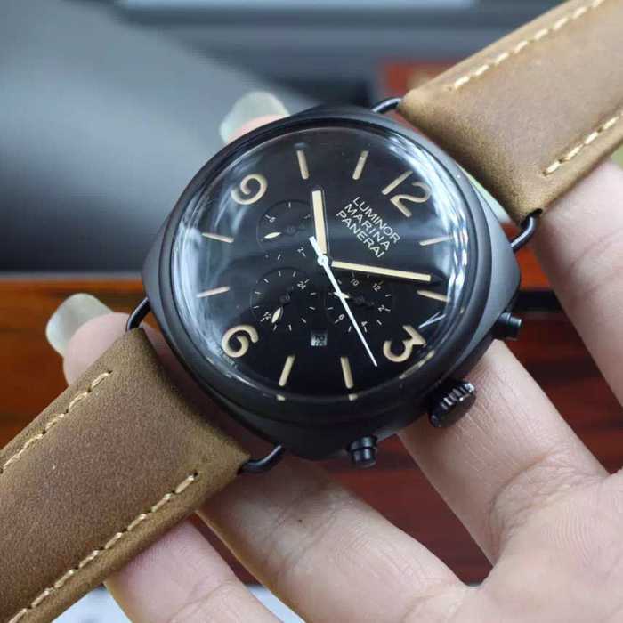 人気が爆発 2020 パネライ PANERAI 6針クロノグラフ 日付表示 腕時計