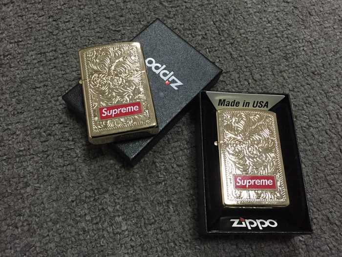 大特価 2020 Supreme Zippo Engraved Brass box ライター　オイルライターオイルとフリント不込