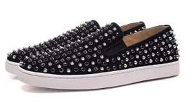 雰囲気が漂う 2020 Christian Louboutinクリスチャンルブタン　人気販売　 フラットシューズ