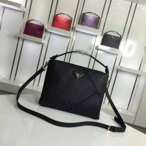 プラダ PRADA 2020新作 多色選択可 素敵 手持ちショルダー掛け