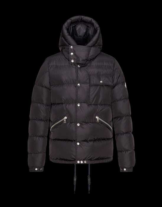 完売品2020秋冬 モンクレールMONCLER ダウンジャケットふわふわな感触