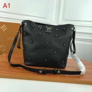 春夏の流行り2020新品 おしゃれデザインも大人気 ルイ ヴィトン LOUIS VUITTON ハンドバッグ 3色可選