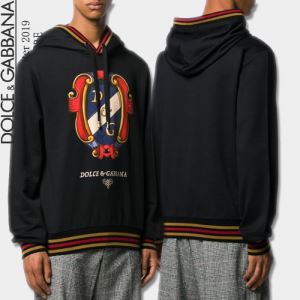 秋冬もちろん主役級 ドルチェガッバーナ 大人かわいい秋冬コーデを楽しみ DolceGabbana 2020秋のファッショントレンドはこれ パーカー