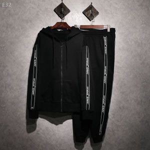 稀少入手困難 OffWhite 秋冬超人気の最新作 オフホワイト 上下セット2020新品入荷上品キレイ