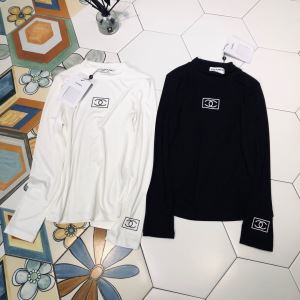 活躍するトレンドアイテム シャネル CHANEL 気になる2020年秋のファッション ニットウェア トレンド入り確実最新コレクション 2色可選