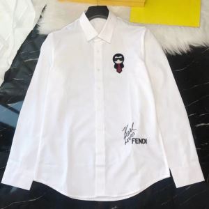 2色可選 フェンディ普段使いにも最適なアイテム FENDI シャツ ストリート界隈でも人気